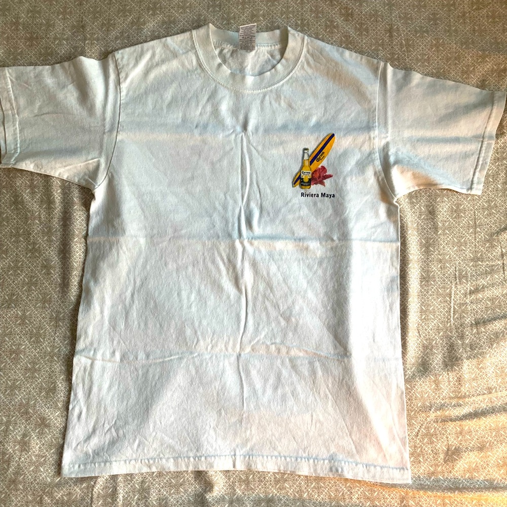 EUC Corona Extra t-shirt, size M.